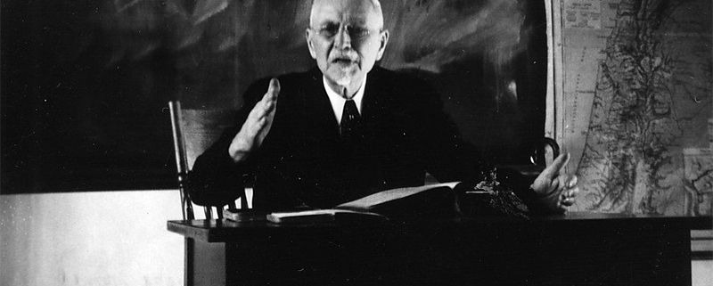 Professor August Pieper