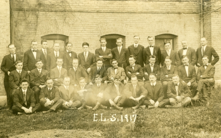 Wauwatosa Students 1917